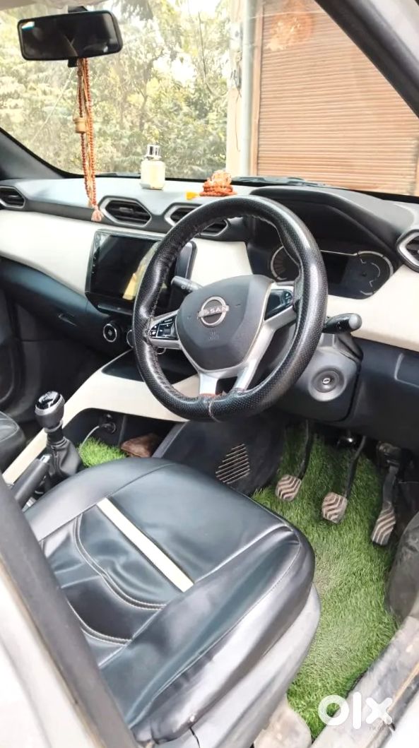 Nissan Magnite Diesel Auto Sedan