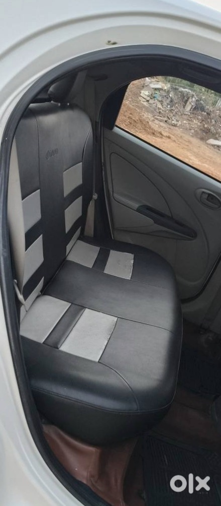 Toyota Etios Liva 2013