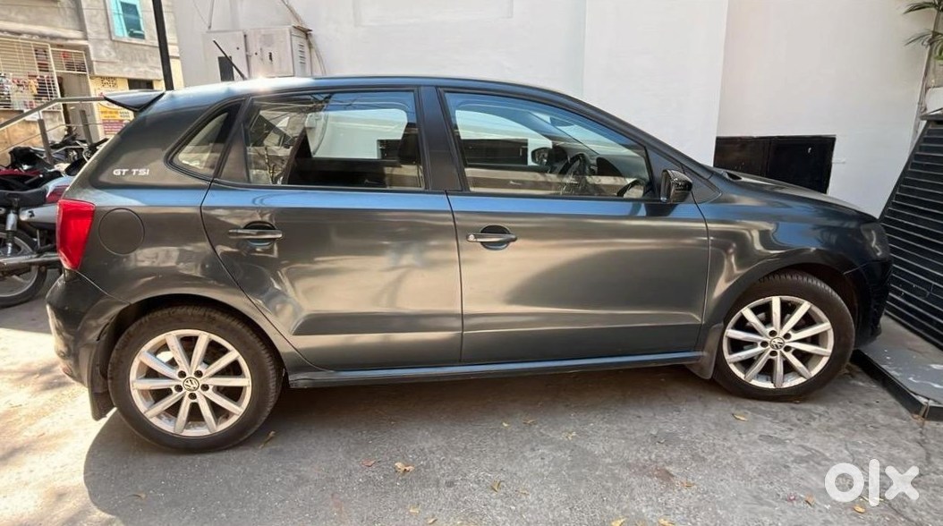 Volkswagen Polo Petrol 2011