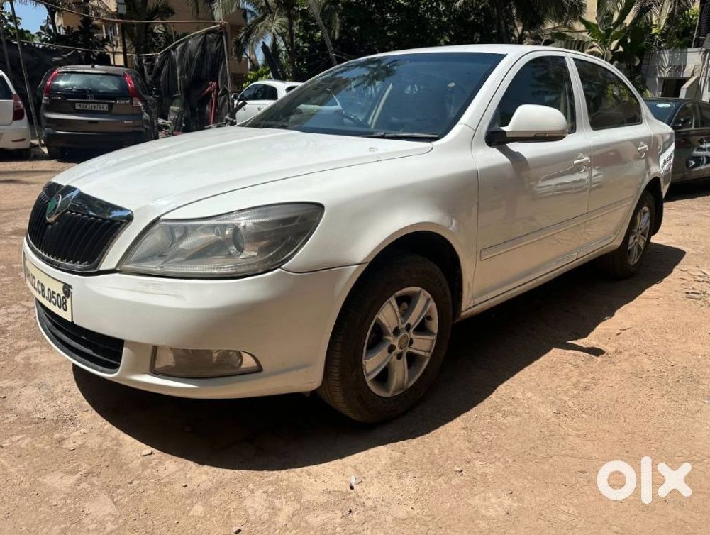 Skoda Laura Cng Automatic