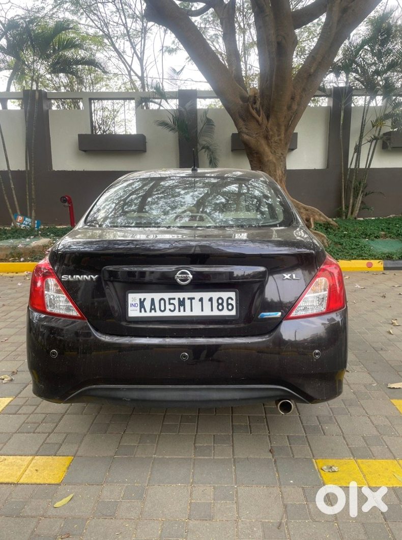 Nissan Sunny 2013