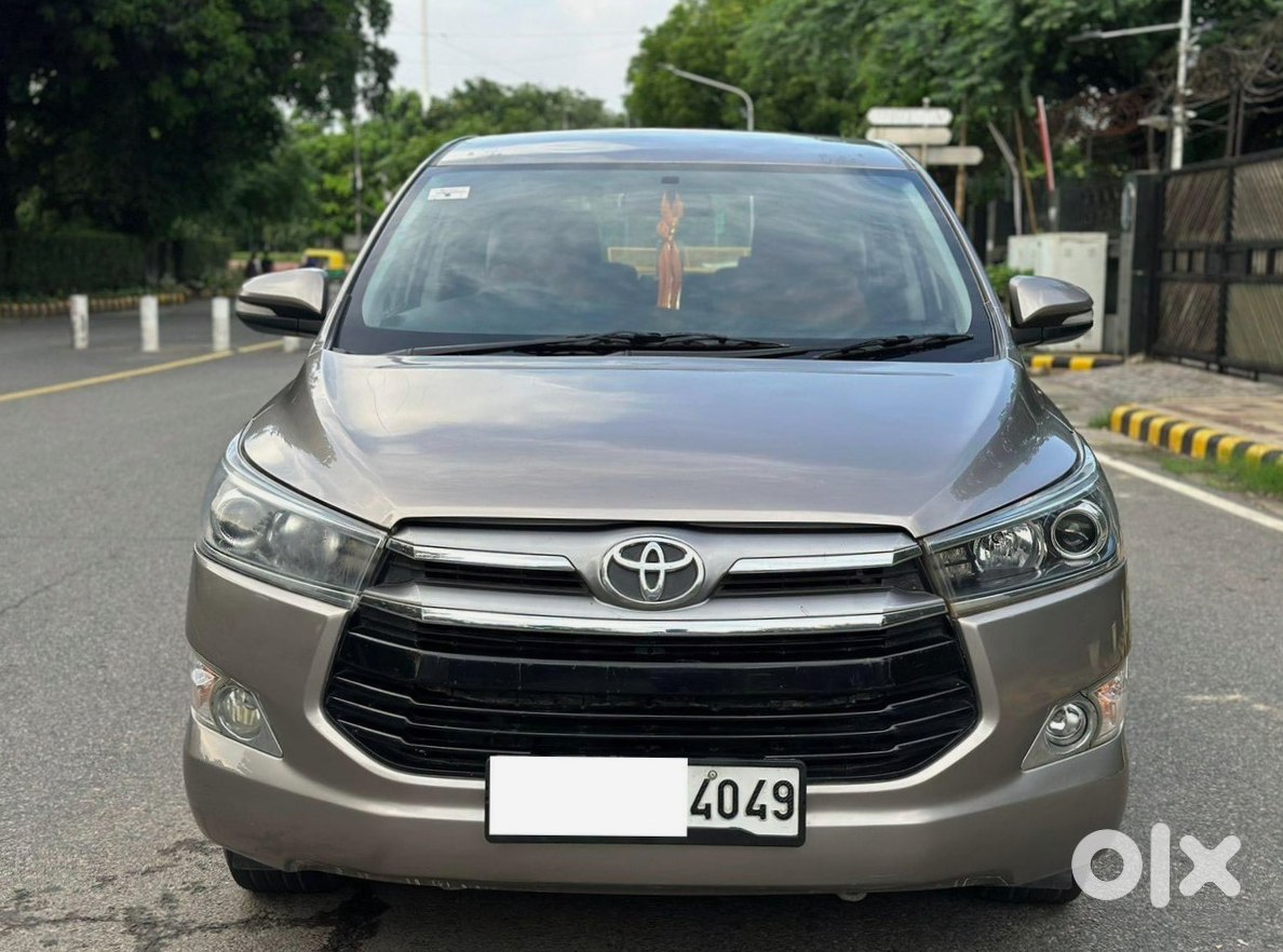 Toyota Innova Crysta 2018 Diesel Manual