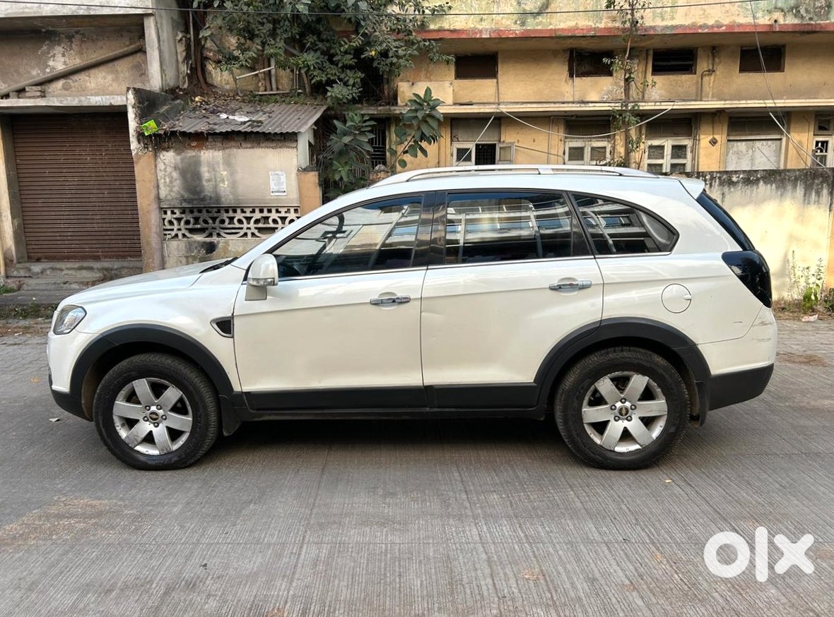 Chevrolet Captiva 2010 - Family Car