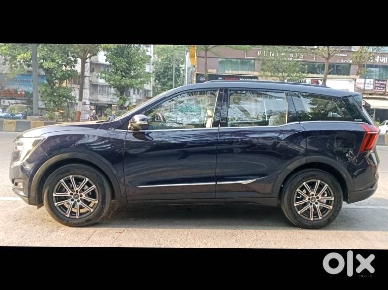 2023 Mahindra Xuv700 Petrol Automatic