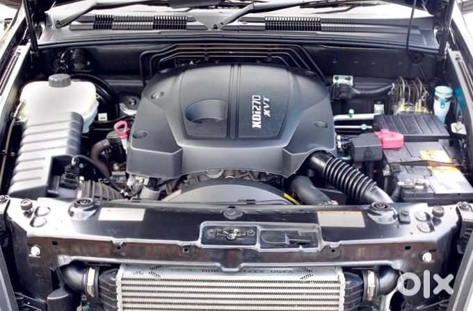 Mahindra Rexton 2013