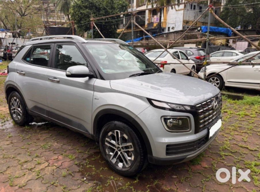 Hyundai Venue Diesel Automatic 2021