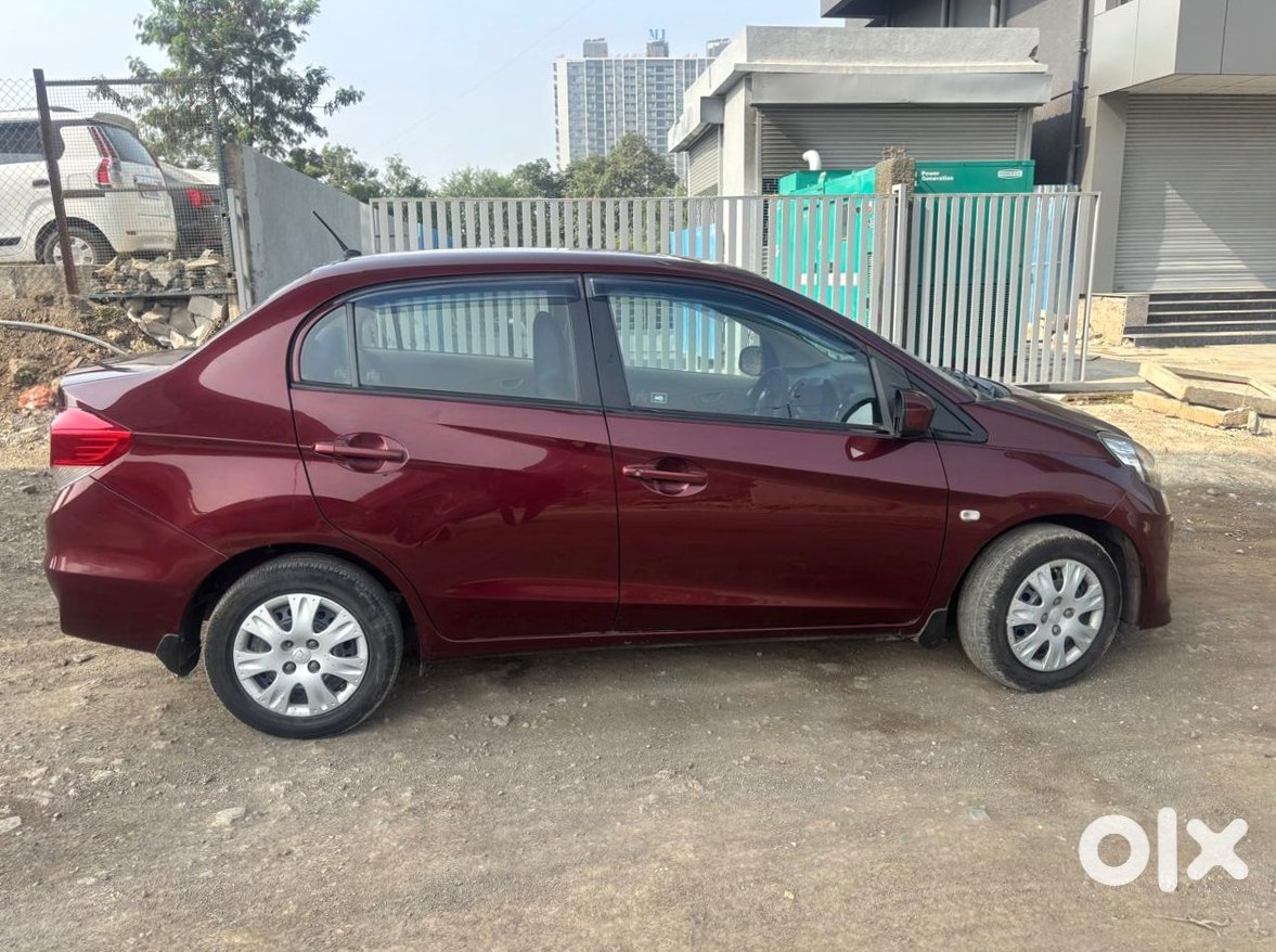 Honda Amaze 2016 - Reliable & Affordable