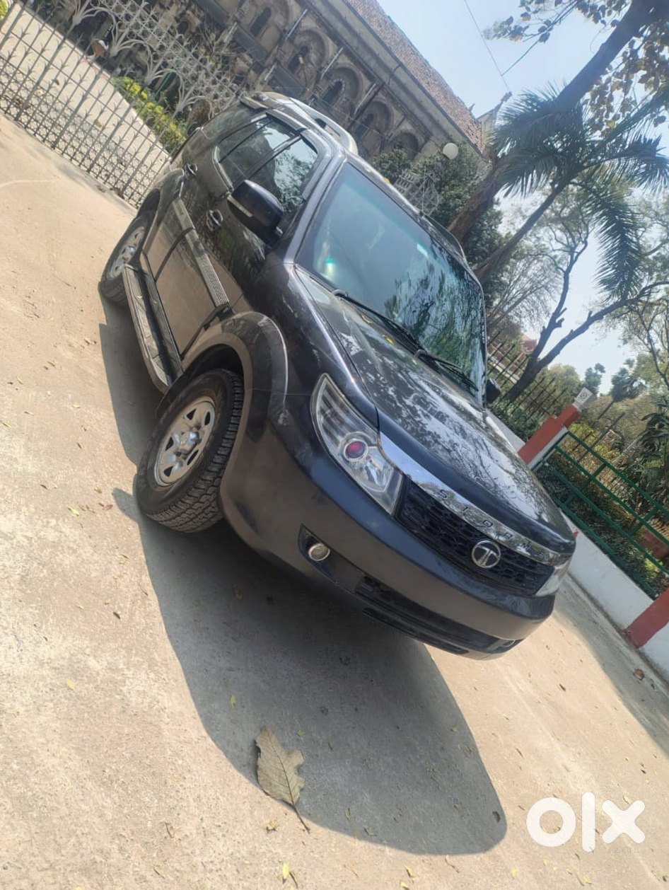 2017 Tata Safari Storme | 84,617 Km | Petrol Manual