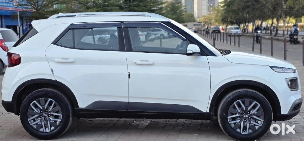 2021 Hyundai Venue Petrol Manual