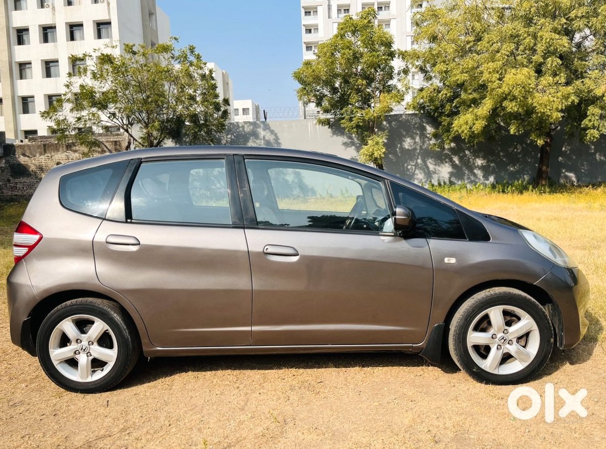 Honda Jazz | Petrol | Manual | 2016