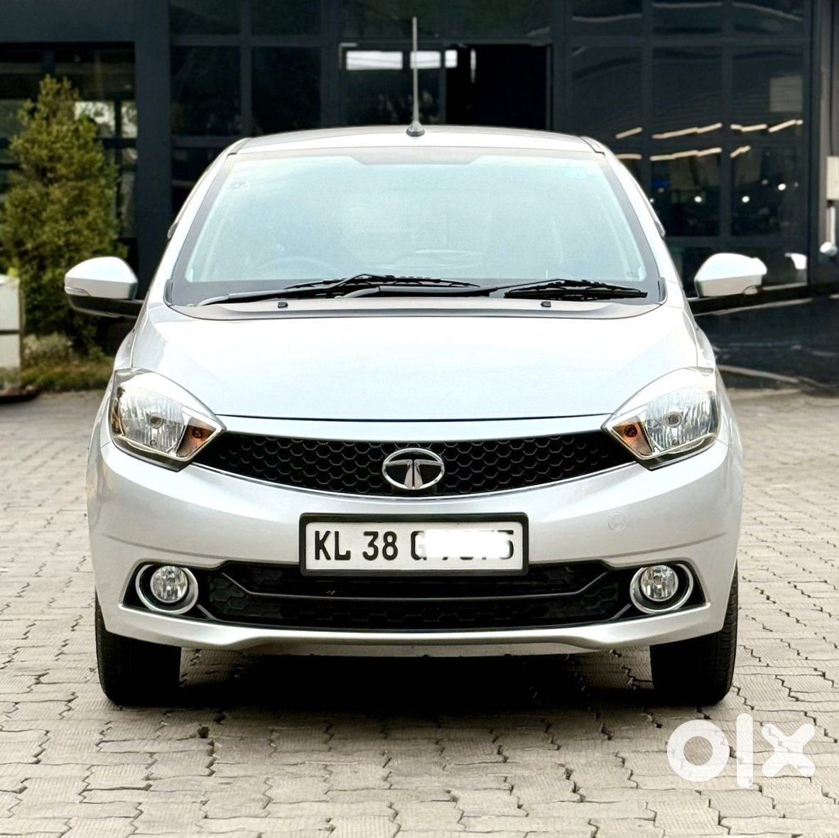 Tata Tiago 2020 - Diesel Manual