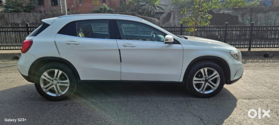 2021 Mercedes-benz Gla | Pristine Condition