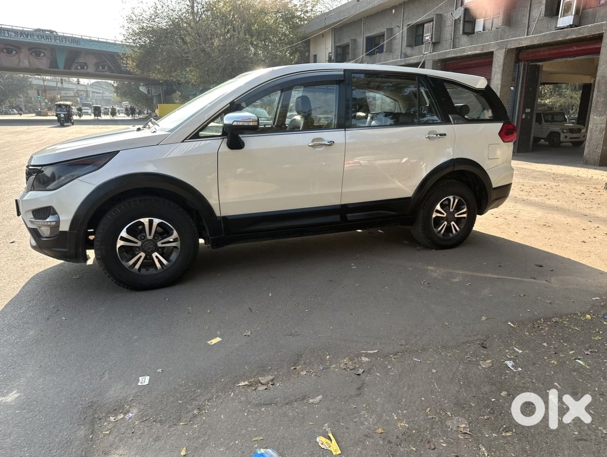 Tata Hexa Automatic - Premium Suv