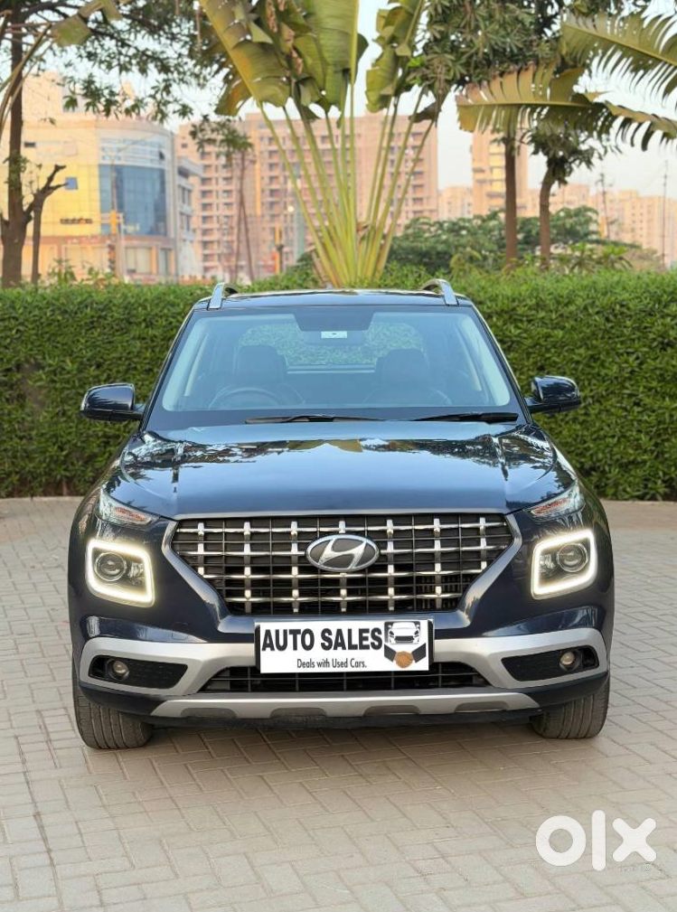 Hyundai Venue Petrol - Best Offer