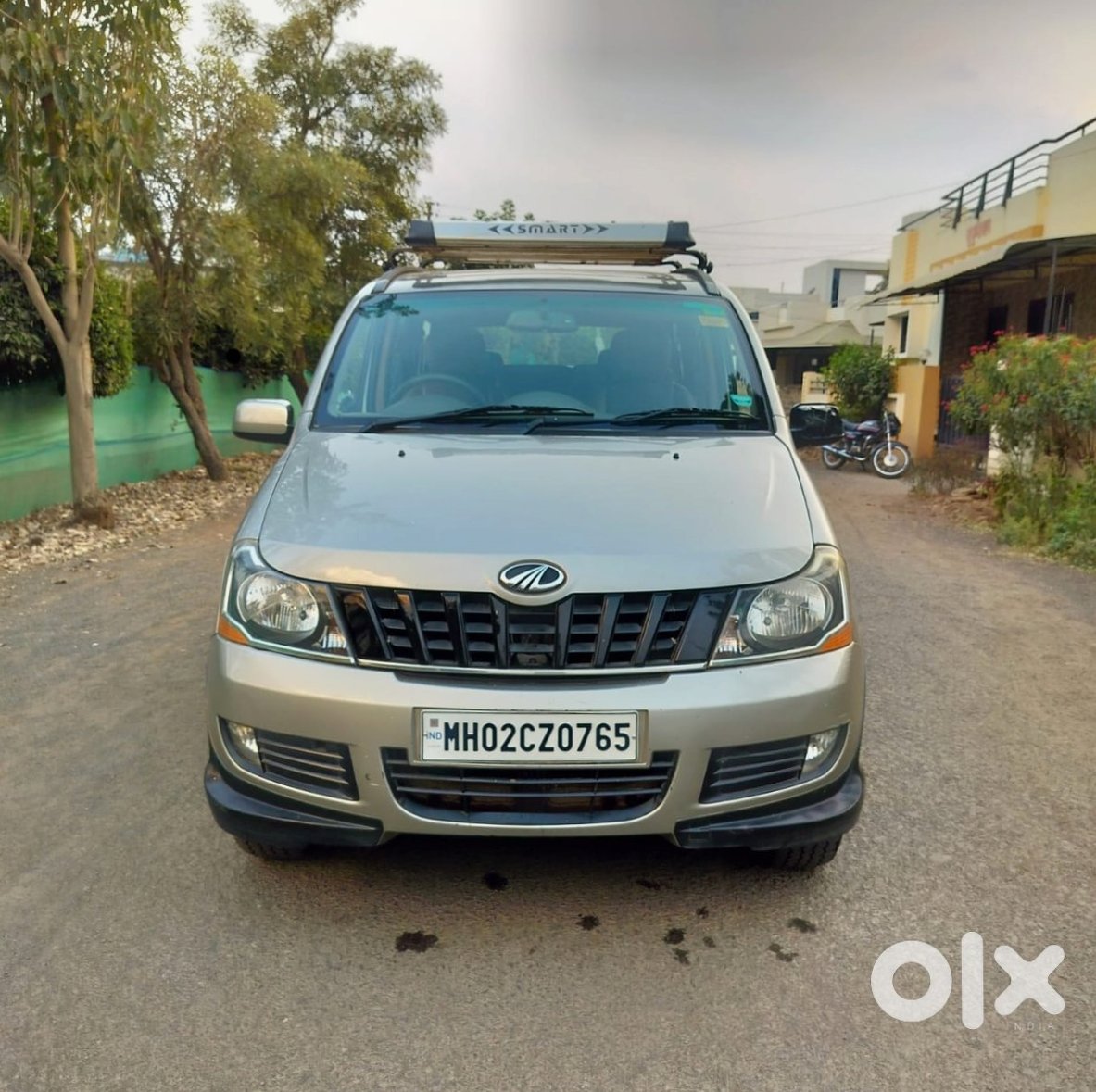 Mahindra Xylo 2014 Petrol - Spacious Seating