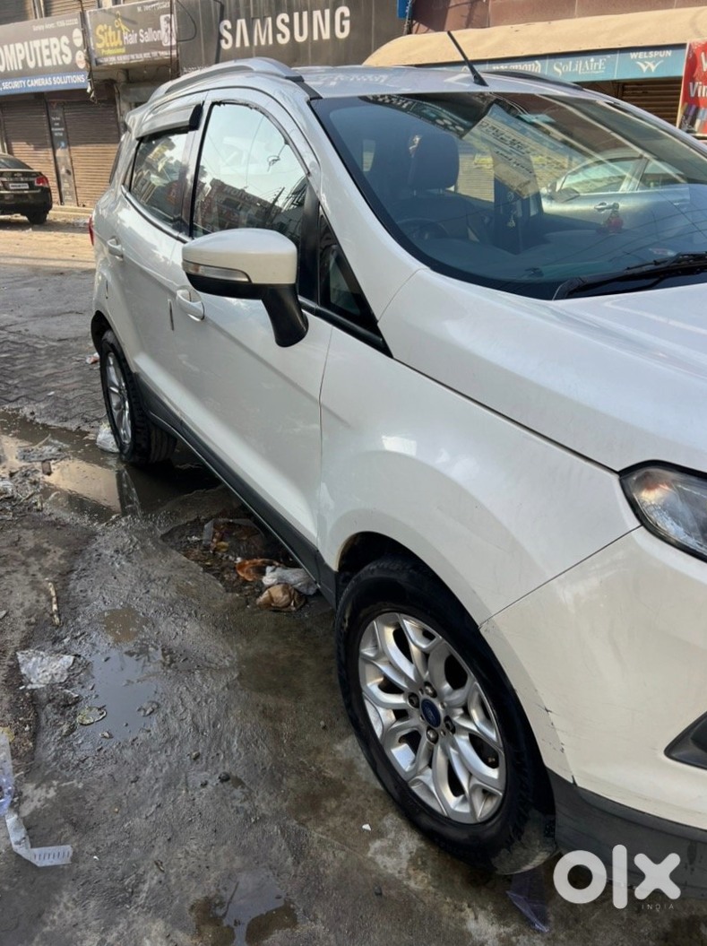 2015 Ford Ecosport - Compact Adventure