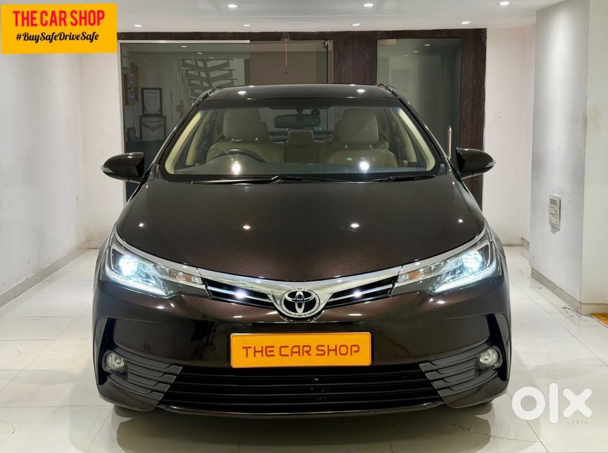 2015 Toyota Corolla Altis Petrol Single Owner