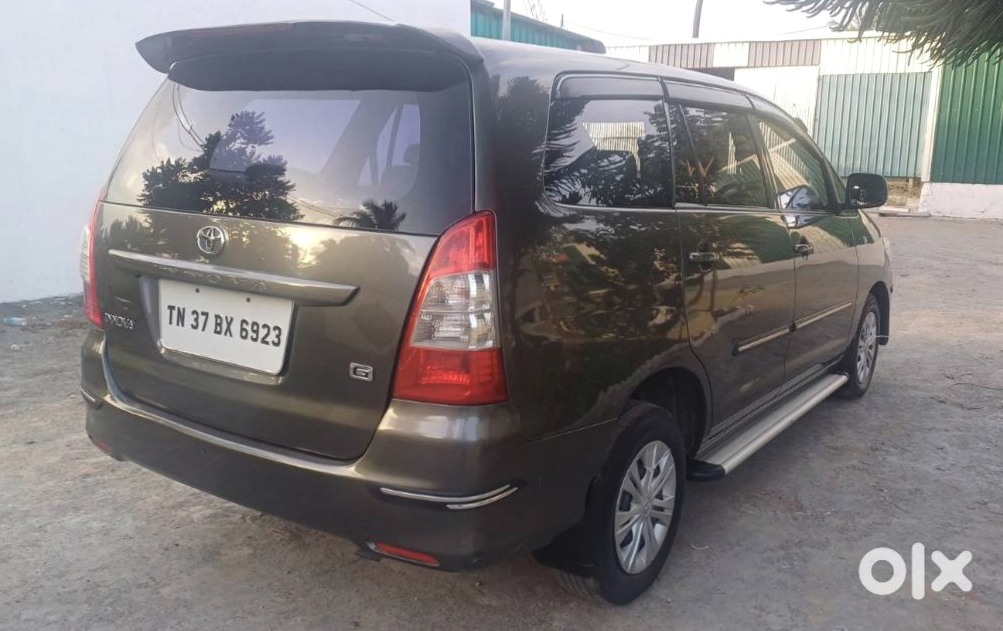 Urgent: Toyota Innova 2011 Diesel Automatic