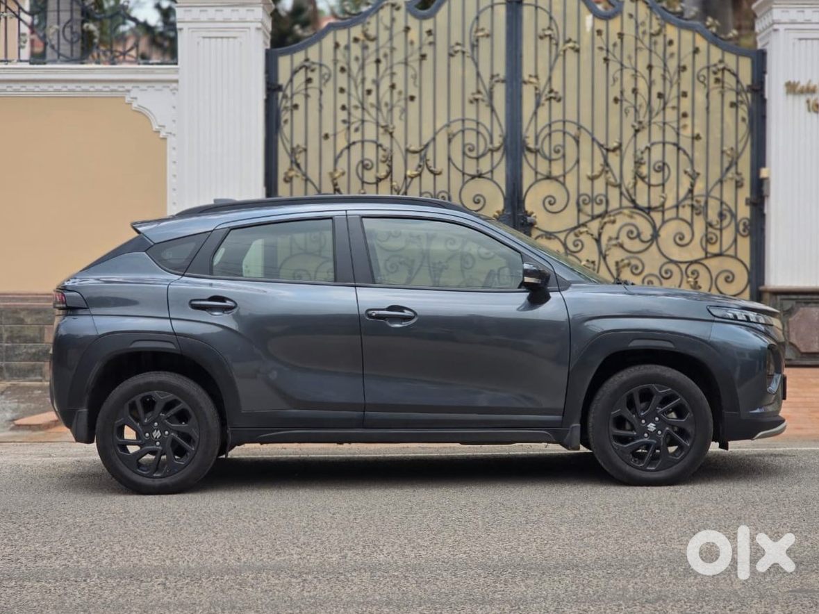 Maruti Suzuki Fronx 2024 Petrol Manual - Almost New