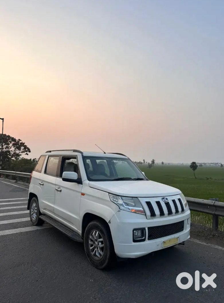 2019 Mahindra Tuv 300 Petrol Manual