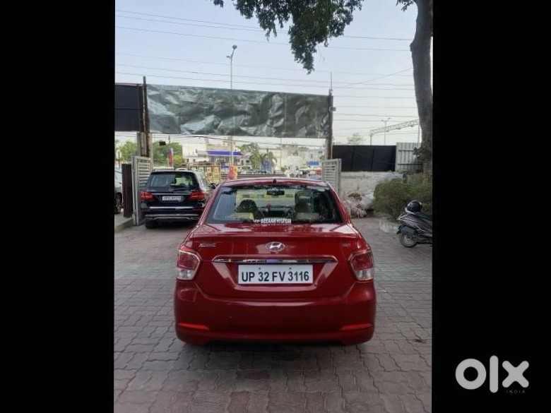 Hyundai Xcent Cng - Going Abroad