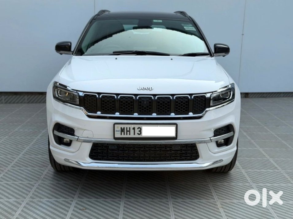 2024 Jeep Meridian - Like New