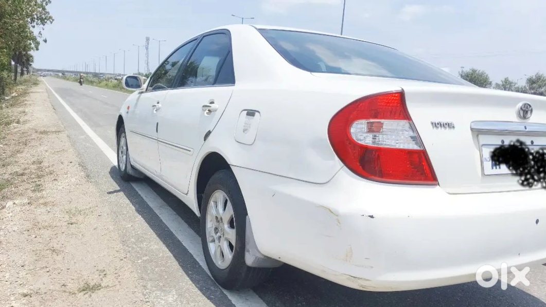 2015 Toyota Camry Diesel - Shifting Abroad