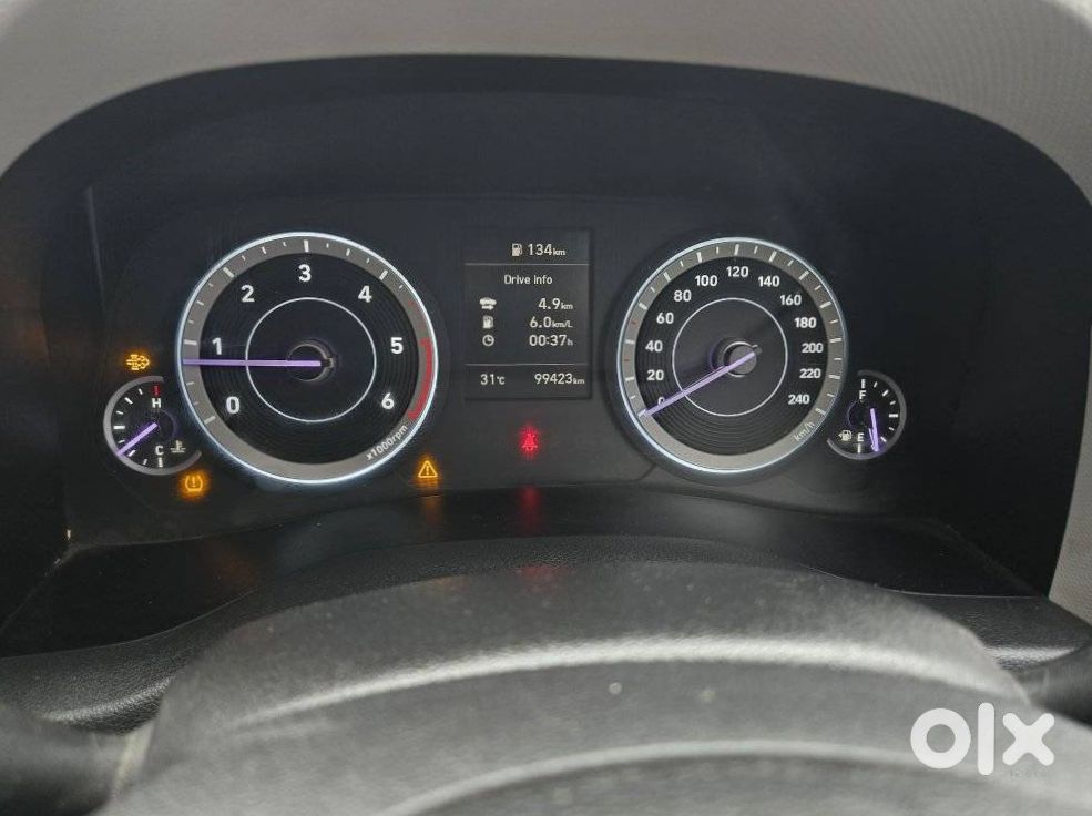 2015 Jaguar Xf - Luxury Diesel