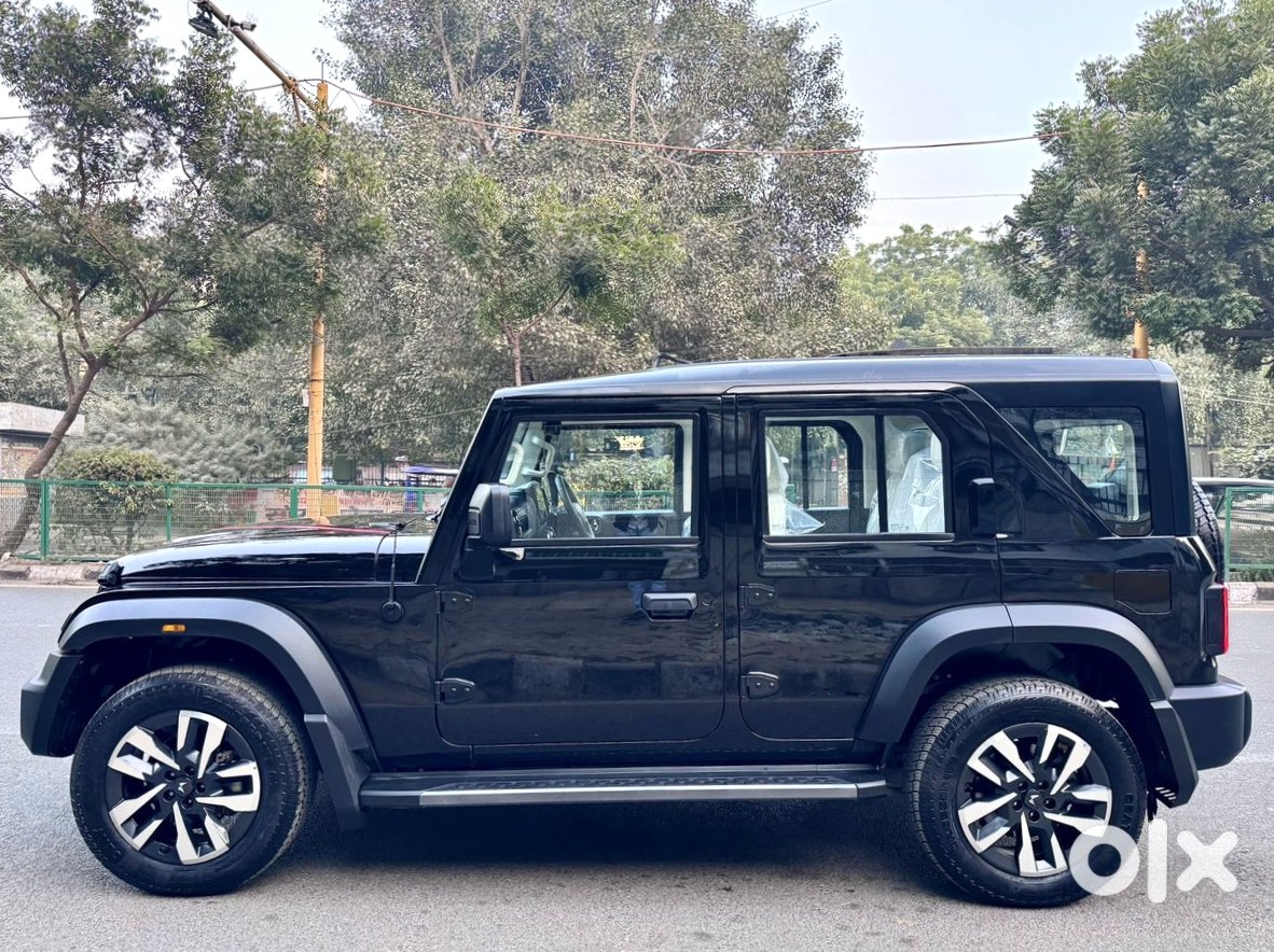 Mahindra Thar Roxx 2022 - Almost New