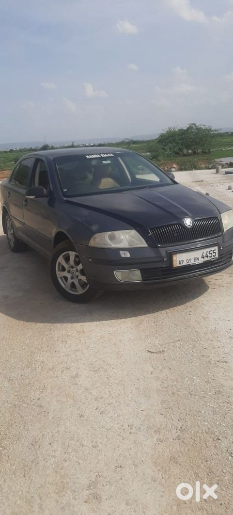 Skoda Laura 2011 Petrol Manual