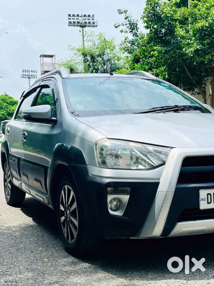 Toyota Etios Cross 2017