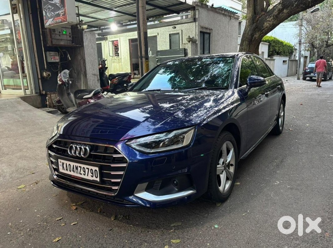 Audi A4 Premium Sedan 2013