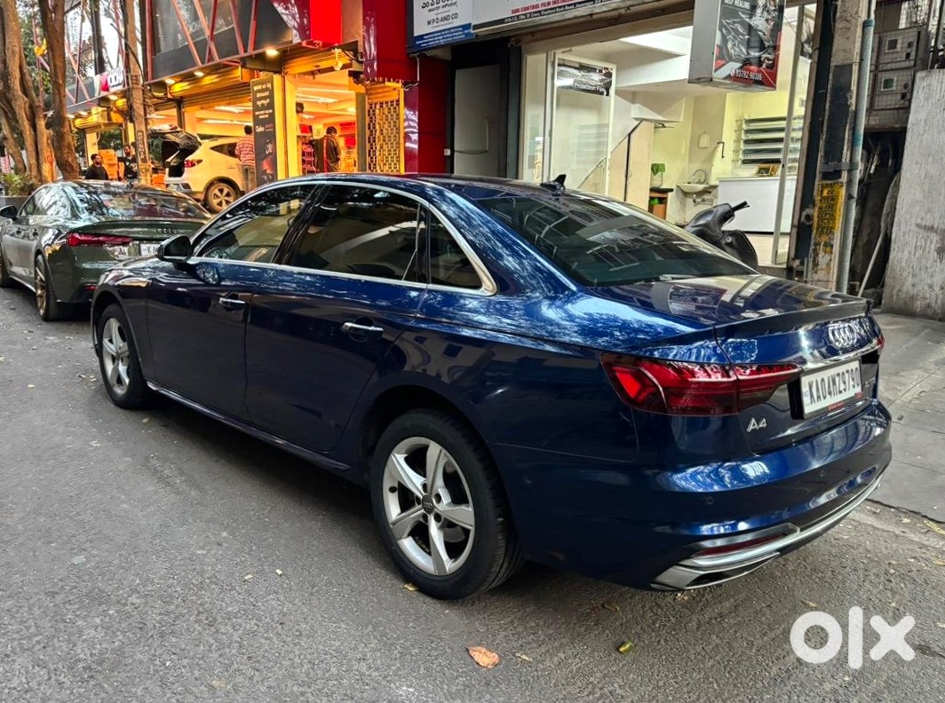 Audi A4 Premium Sedan 2013