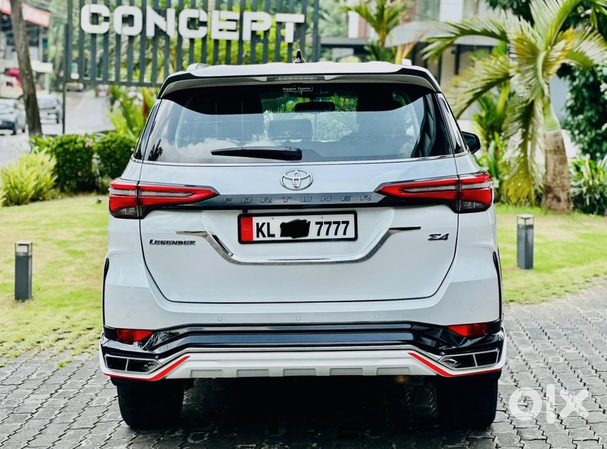 Toyota Fortuner Legender 2012 Diesel Auto