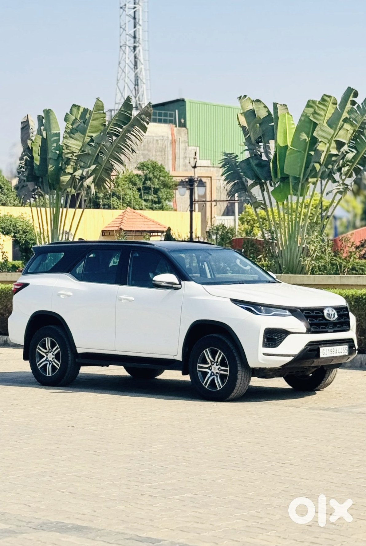 Urgent Sale - 2014 Toyota Fortuner Petrol Automatic