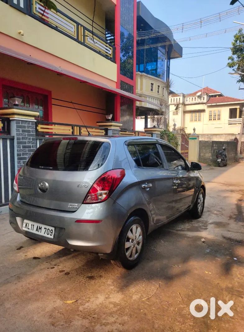 Urgent: 2020 Hyundai I20 Automatic Petrol