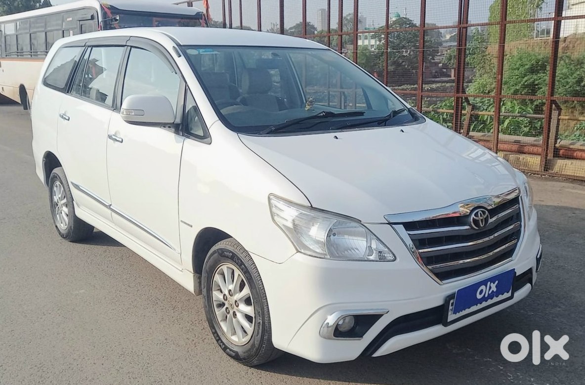 Toyota Innova 2019 Automatic Diesel