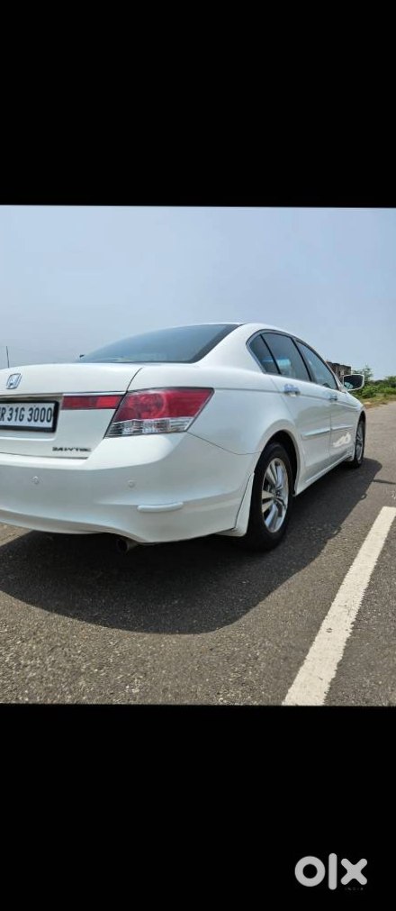 2013 Honda Accord - Diesel Manual