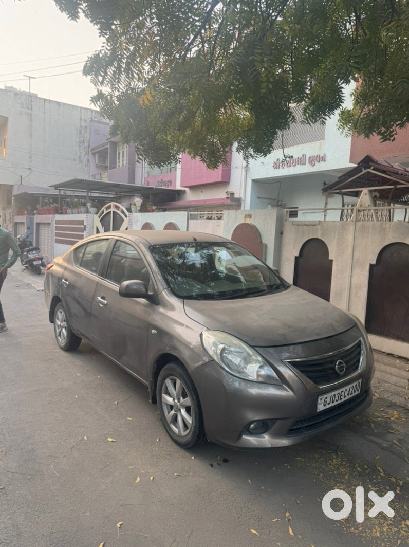 Nissan Sunny - Budget Car