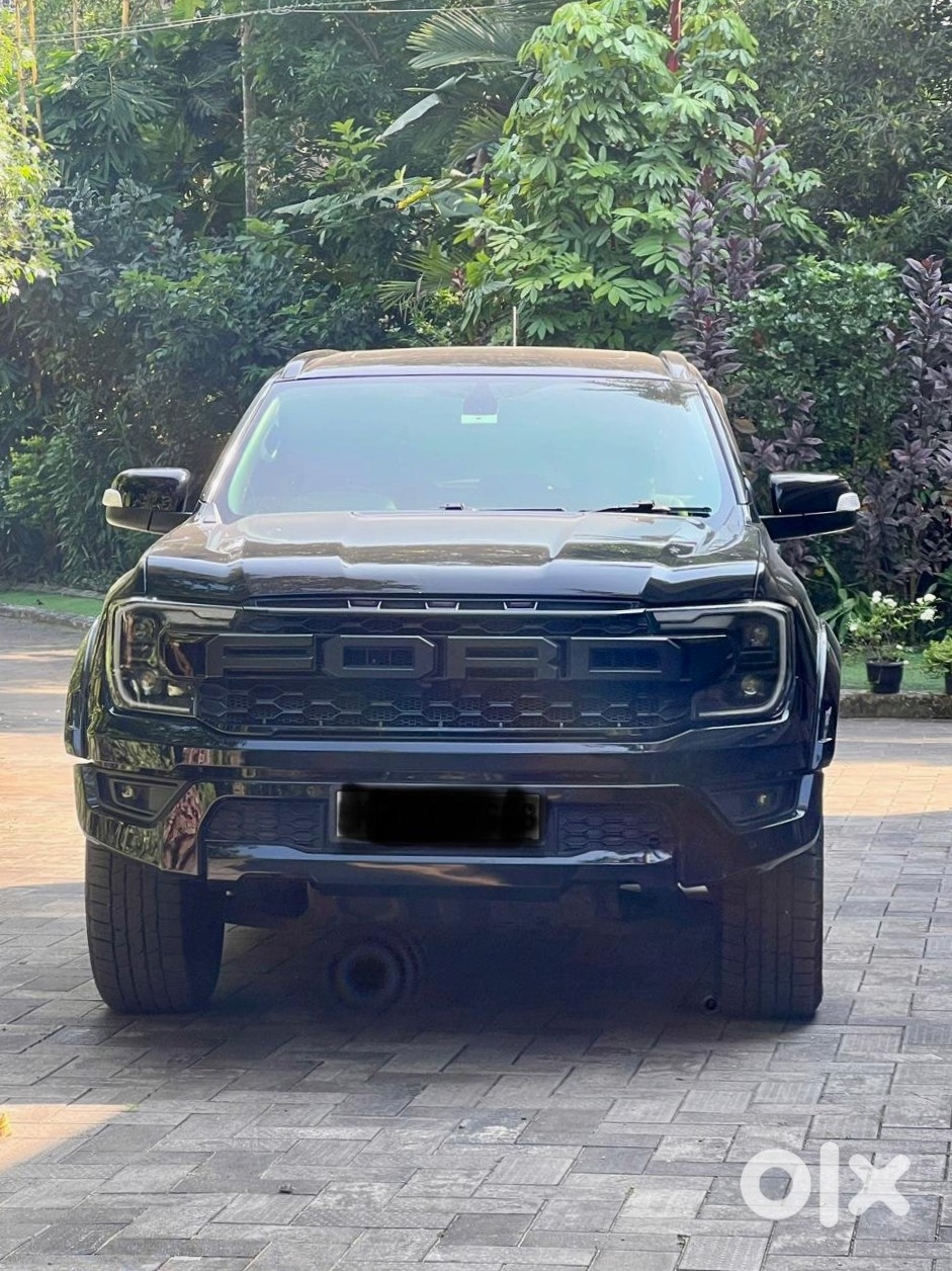 Ford Endeavour 2011 - Tank On Wheels