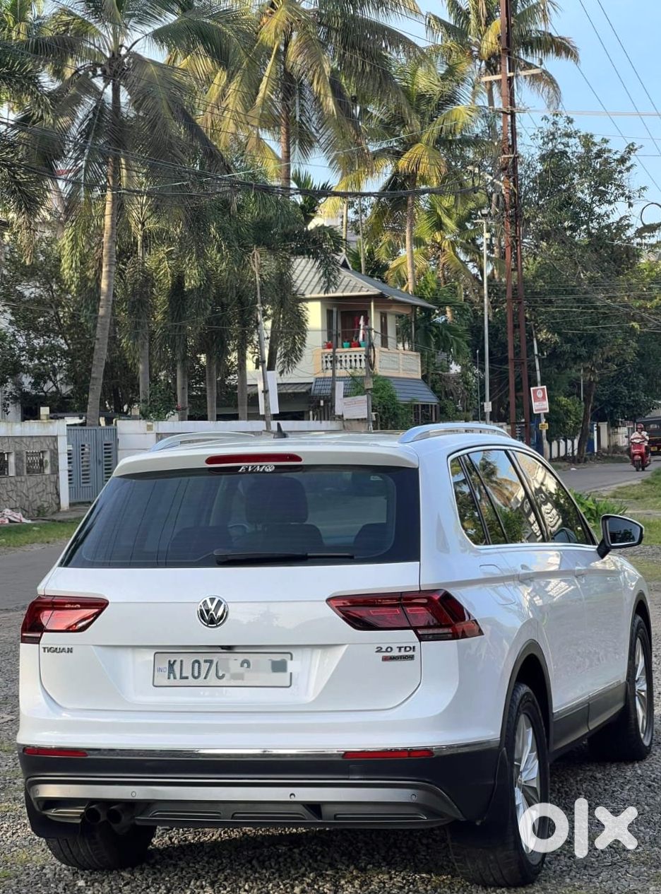 2024 Volkswagen Tiguan - Almost New