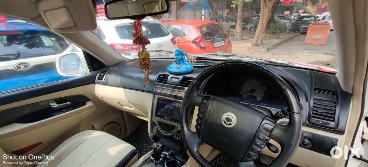 Mahindra Rexton 2015 Petrol Automatic