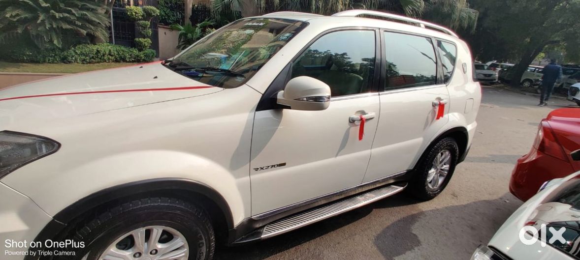 Mahindra Rexton 2015 Petrol Automatic