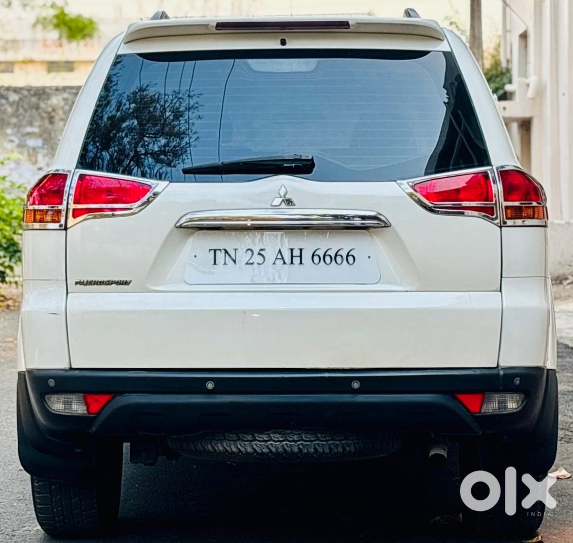 Mitsubishi Pajero Sport 2018 Petrol Manual