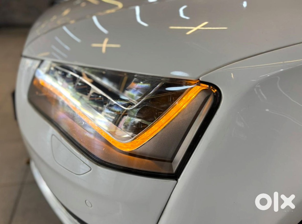 2014 Audi A8 - Premium Diesel