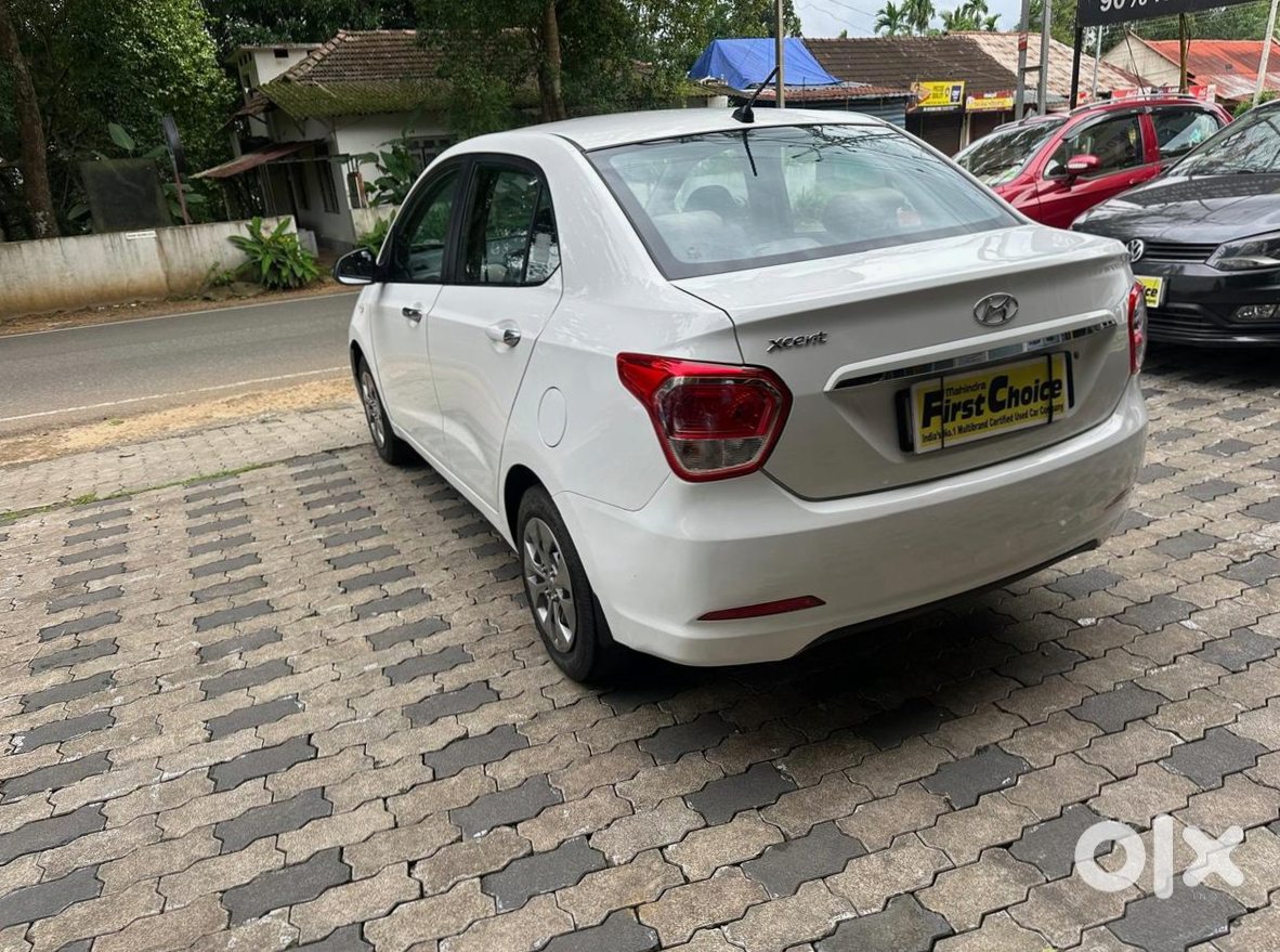 Hyundai Xcent 2022 Petrol Manual Single Owner