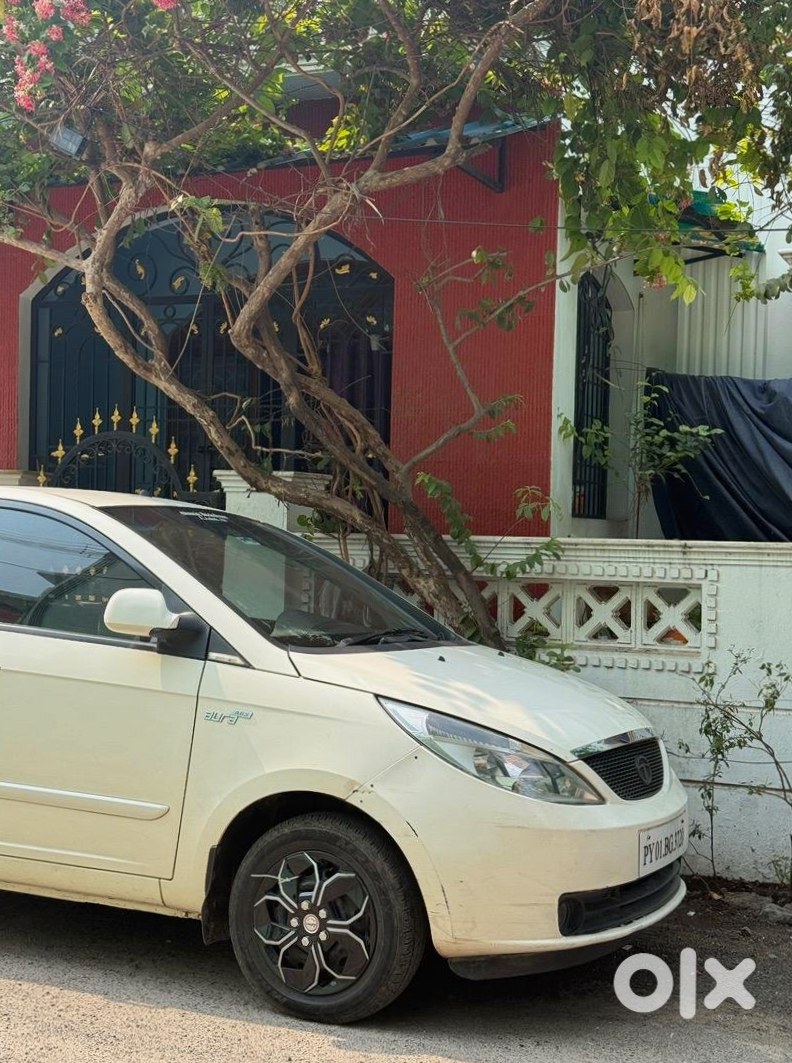 2013 Tata Indica Vista Automatic