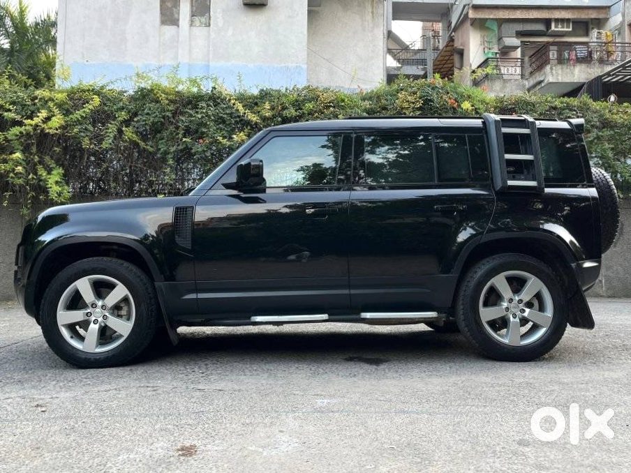 Land Rover Defender 2023 Pristine