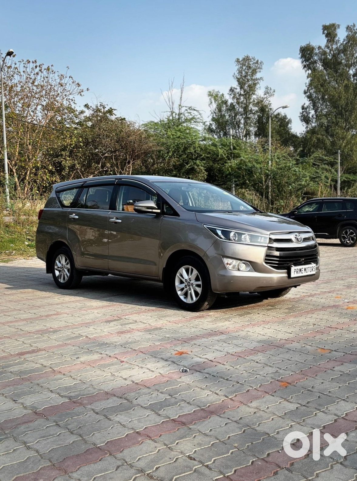 2015 Toyota Innova Crysta Diesel - Going Abroad
