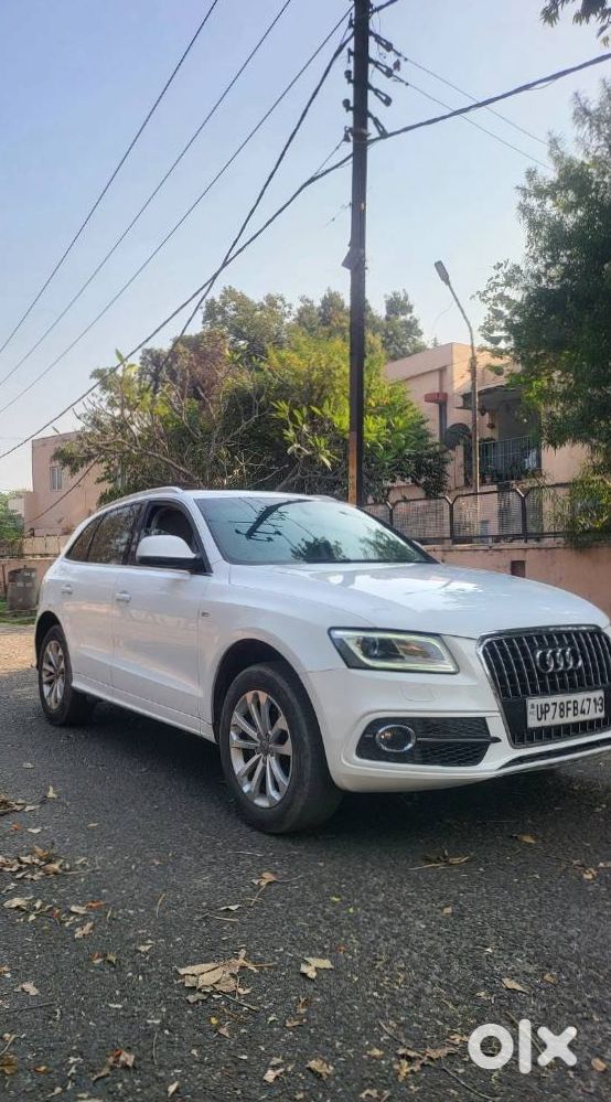 Audi Q5 2020 - Luxury Sedan